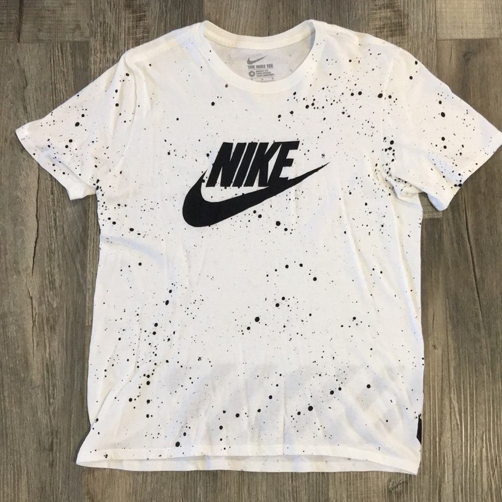 Nike White and Black Splatter T-Shirt